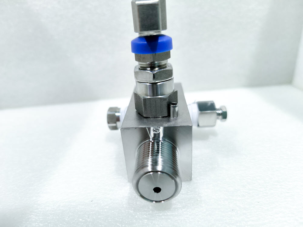 42MPa柱狀截止閥-外螺紋截止閥生產(chǎn)廠家-重慶九環(huán)機電 42MPa柱狀截止閥-外螺紋截止閥生產(chǎn)廠家-重慶九環(huán)機電